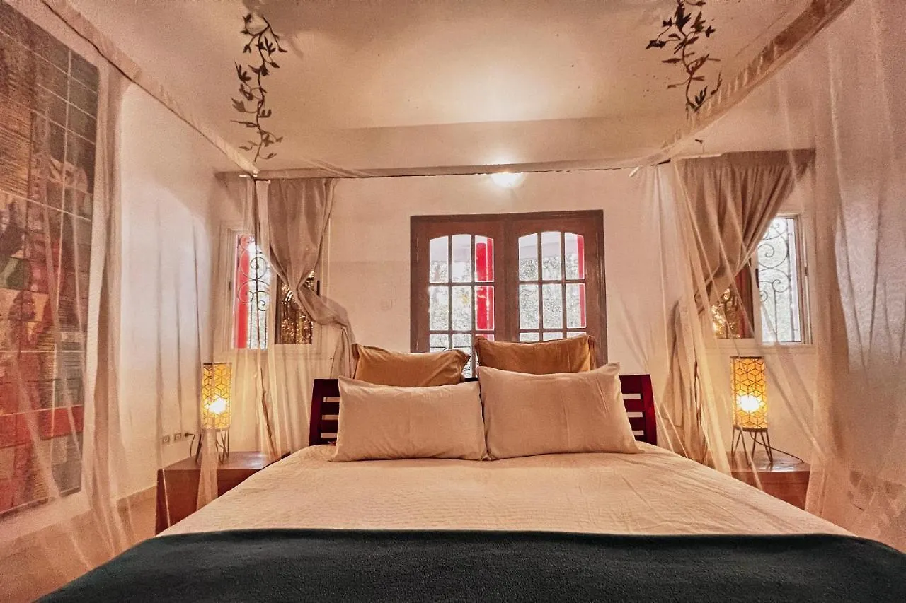 Maison d'hôtes Hotel Loman Art à Dakar Sénégal