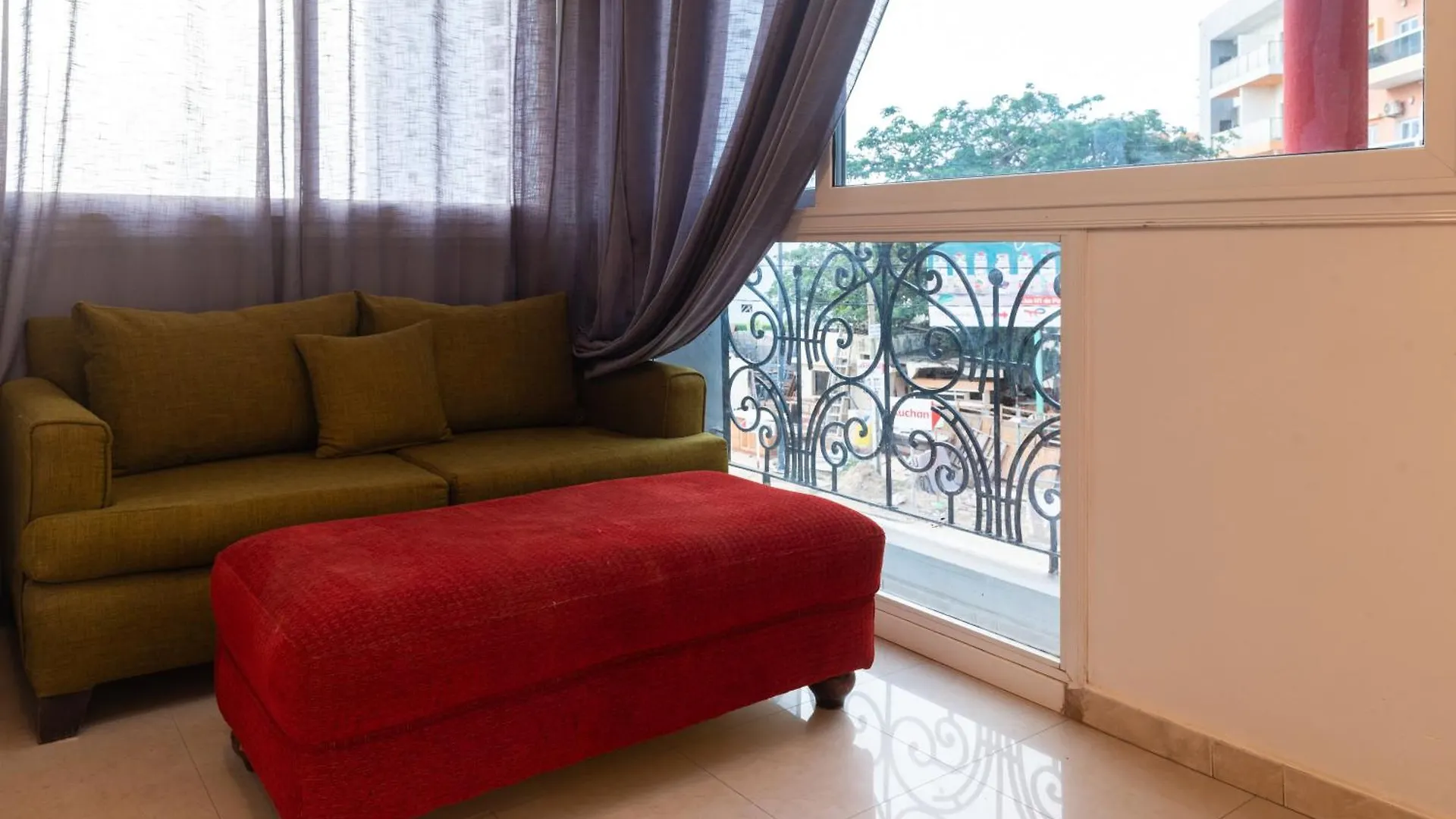 Hotel Loman Art à Dakar 0*,
